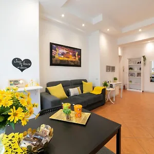 *****amorhome***** New Luxury In The Heart Of , Rom Italien