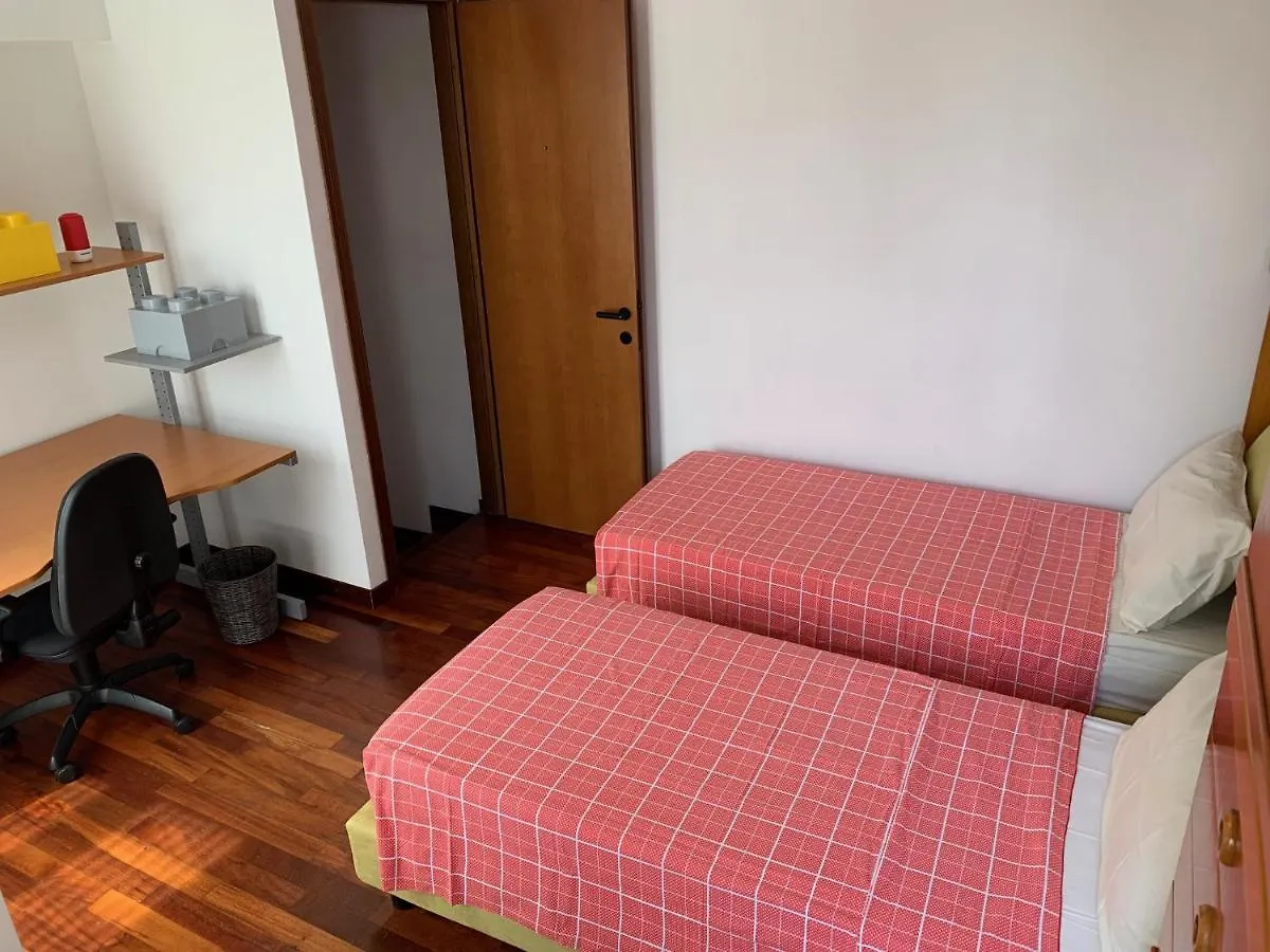 Near Como, Charming Apartment With Fireplace Grandate Italië